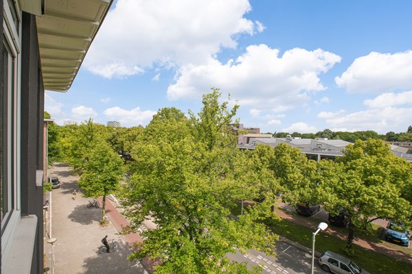 Medium property photo - Charlotte de Bourbonstraat 1-3, 1055 WN Amsterdam